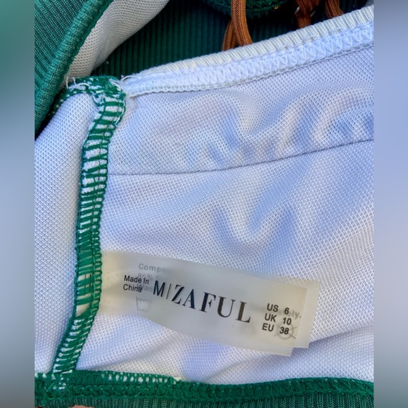 ZAFUL Ribbed Bandeau Bikini Size Medium Green/Rust with Reversible bottoms - Picture 3 of 4